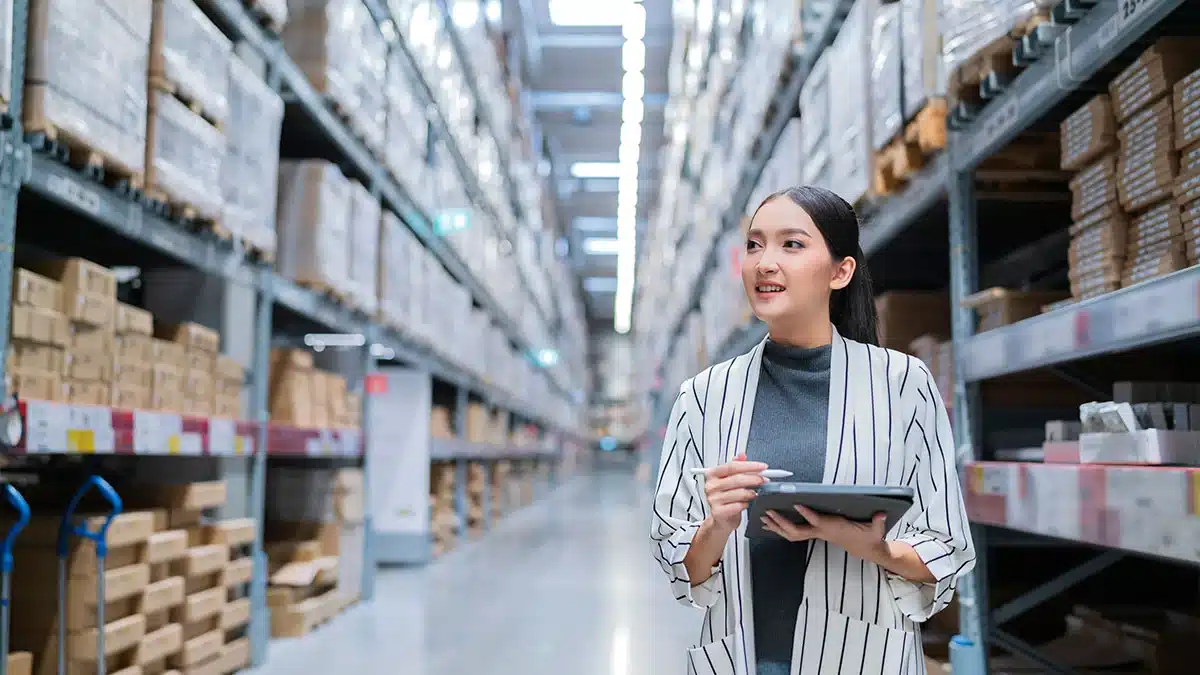 e-commerce order management